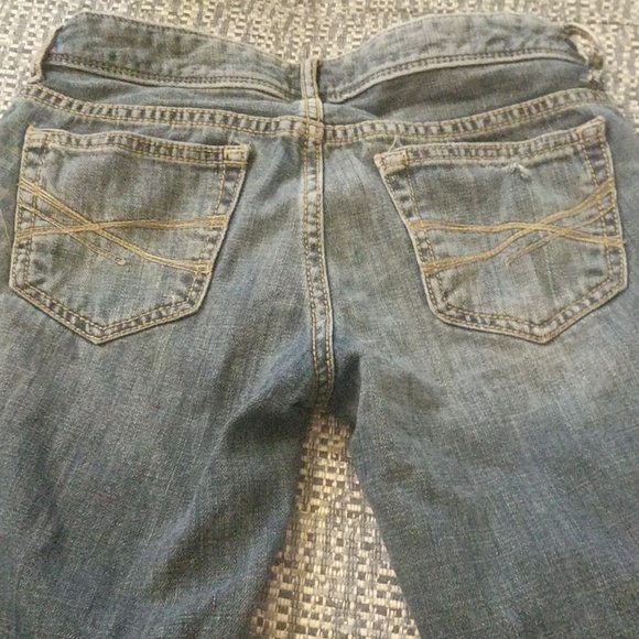 Used Aeropostale Distressed Jeans - Picture 7 of 8